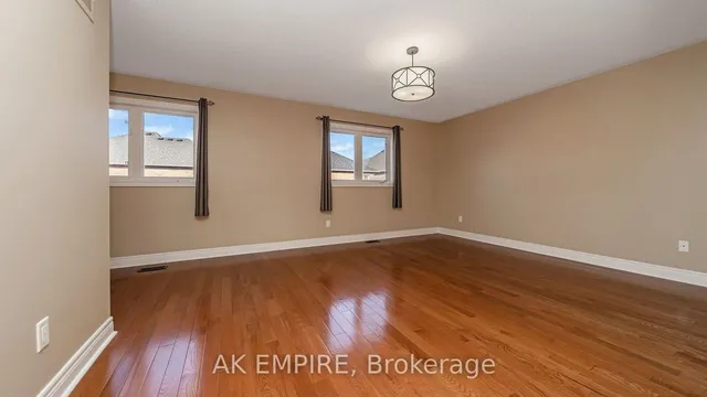 Additional image 20 of 67 Saint Hubert Dr