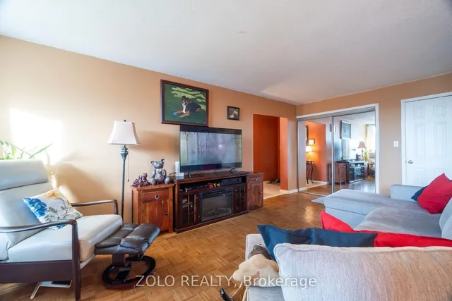 Additional image 9 of 10 Edgecliff Gfwy Unit 618