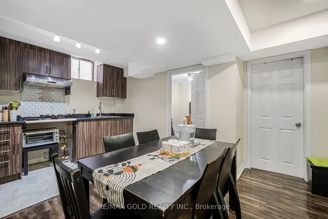 Additional image 35 of 95 Mount Fuji Cres