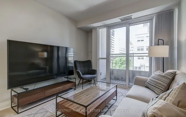 Additional image 2 of 1430 Yonge St Unit 302