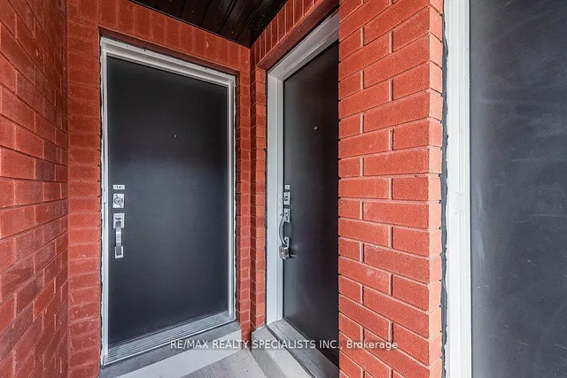 Additional image 35 of 195 Veterans Dr Unit 15