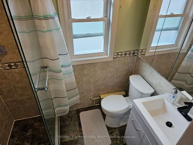 Additional image 6 of 1202 Islington Ave