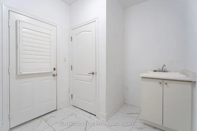 Additional image 9 of 28 Clockwork Dr