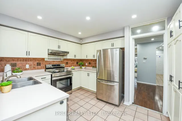 Additional image 9 of 22 Desert Sand Dr
