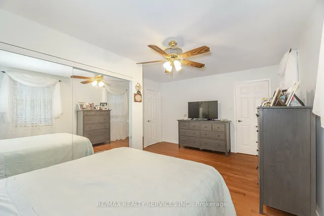 Additional image 20 of 16 Montrose Pl