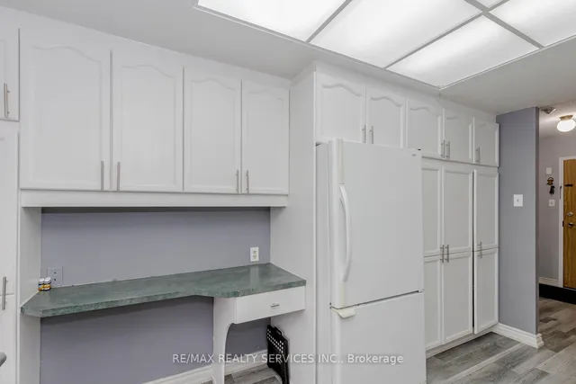 Additional image 26 of 8 Lisa St Unit 1204