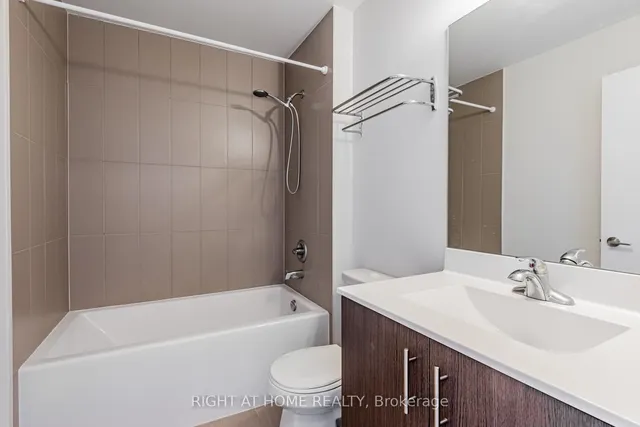 Additional image 19 of 255 Village Green Sq Unit 3108