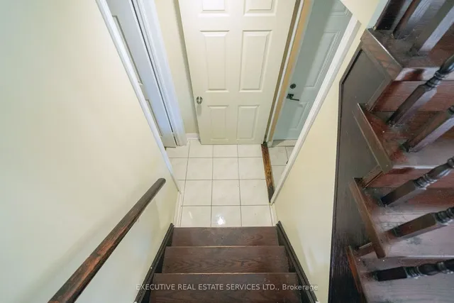 Additional image 23 of 41 Fallstar Cres