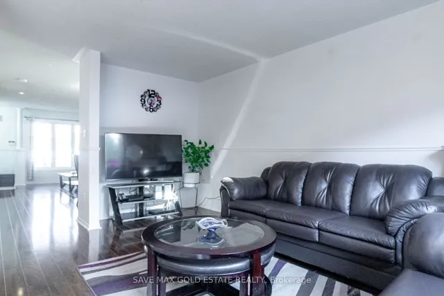 Additional image 10 of 75 Saintsbury Cres