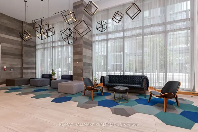 Additional image 4 of 120 Parliament St Unit 1009