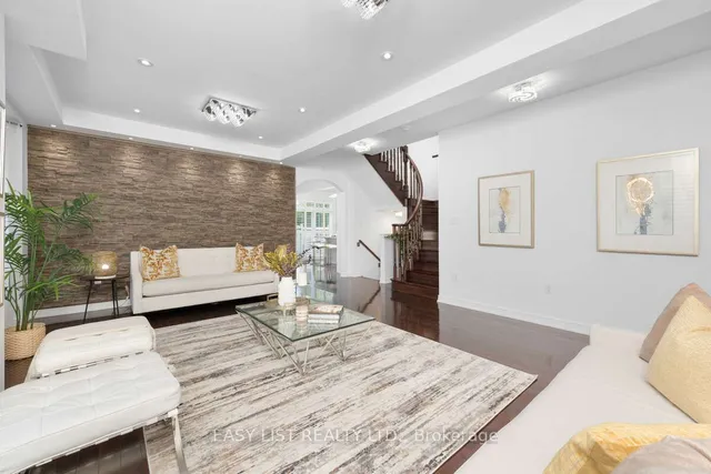 Additional image 7 of 20 Proud Crt