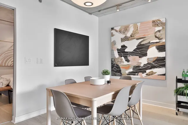 Additional image 11 of 55 Stewart St Unit 637