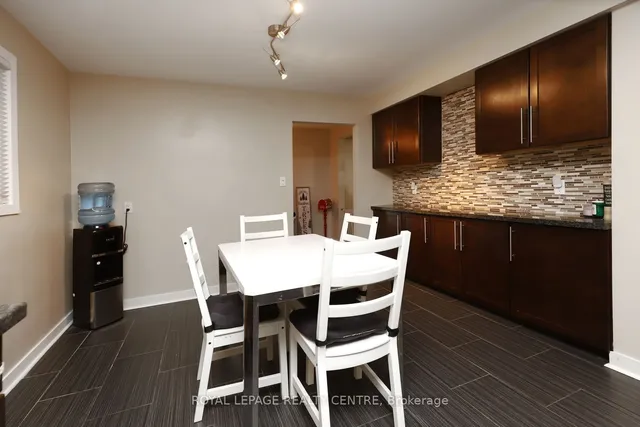 Additional image 14 of 18 Wright St