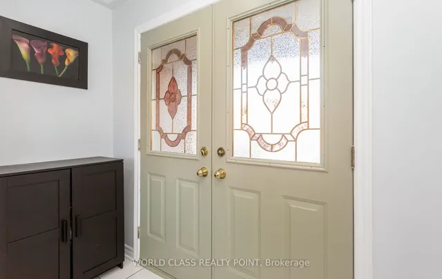 Additional image 4 of 17 Manett Cres