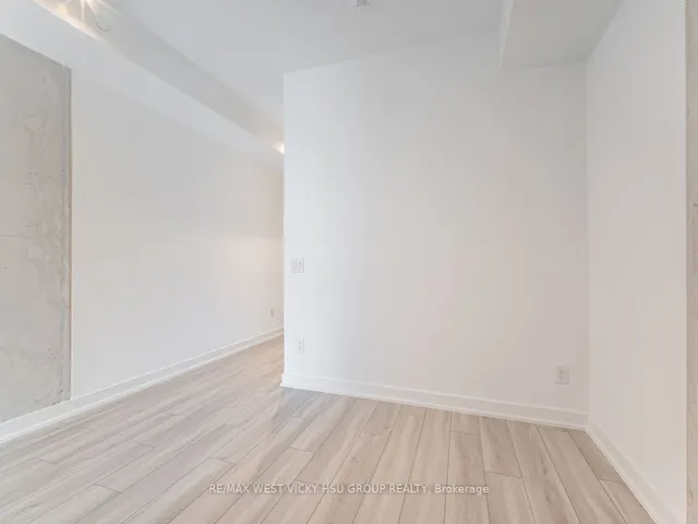 Additional image 17 of 458 Richmond St Unit 806