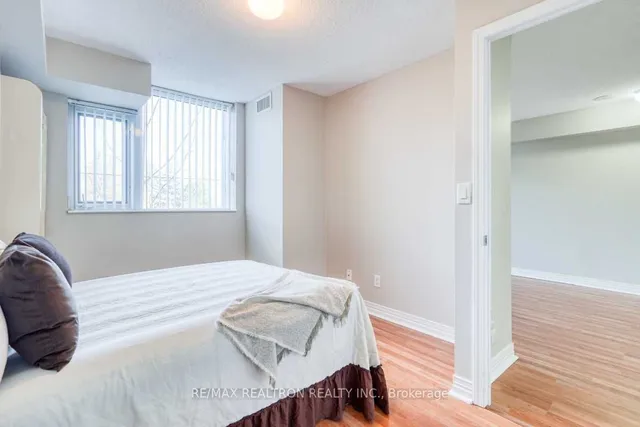 Additional image 17 of 100 Scottfield Dr Unit 216