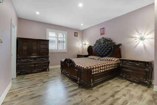 Additional image 18 of 56 Adrian Cres