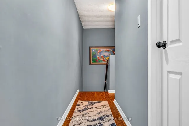 Additional image 25 of 2 Dailing Gate Unit 19