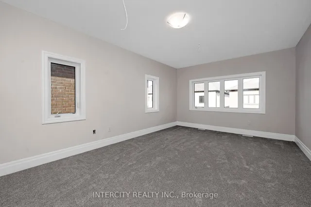 Additional image 17 of 65 Claremont Dr