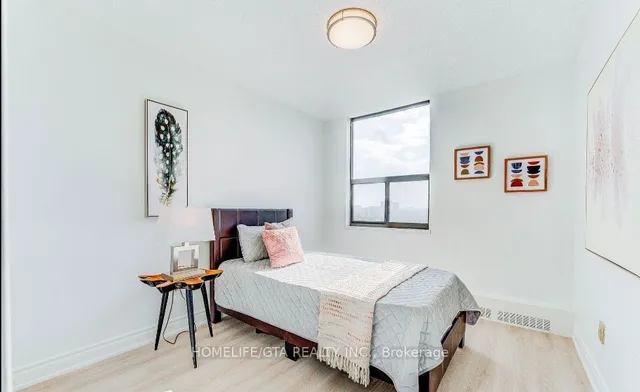 Additional image 5 of 90 Ling Rd Unit 1407