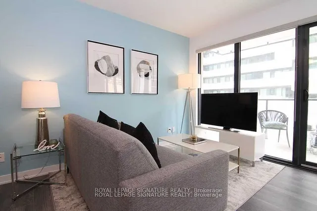 Additional image 7 of 185 Roehampton Ave Unit 303