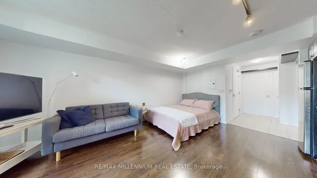 Additional image 10 of 209 Fort York Blvd Unit 473