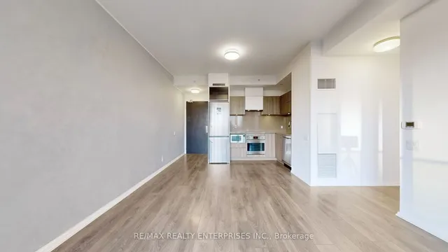 Additional image 5 of 125 Peter St Unit 1301