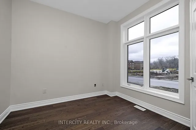 Additional image 5 of 43 Goodview Dr