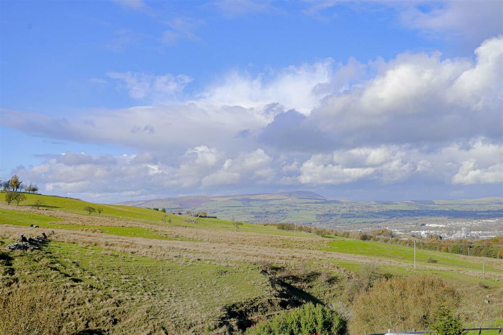 Additional image 31 of Glen View Road, Burnley