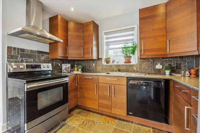 Additional image 9 of 1267 Kingston Rd