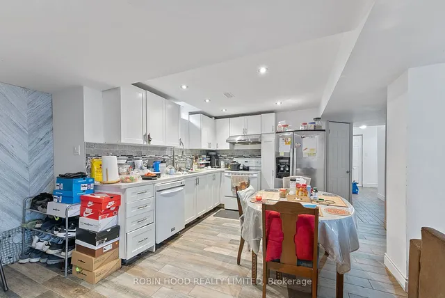 Additional image 38 of 22 Strangway Crt