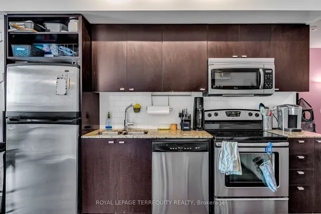 Additional image 6 of 103 The Queensway Unit 603