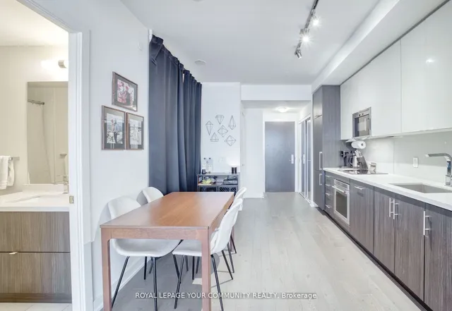 Additional image 27 of 330 Richmond St Unit 1711