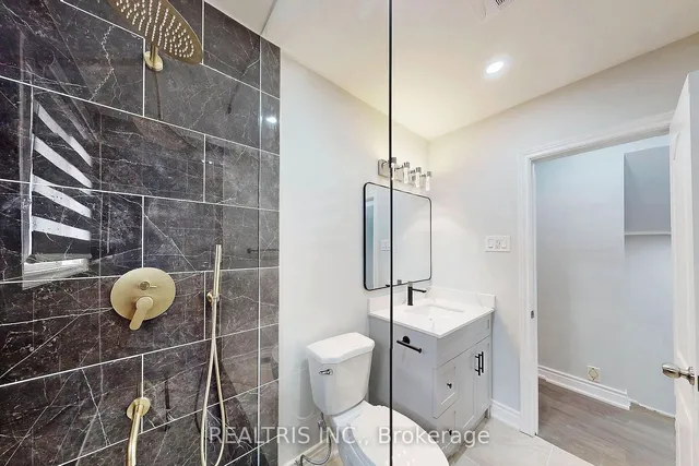 Additional image 33 of 36 Tealham Dr