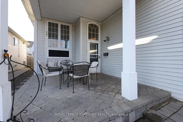 Additional image 2 of 95 Vintage Gate