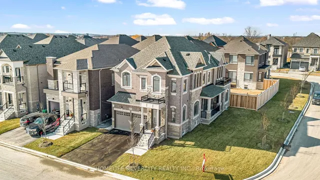 Additional image 2 of 37 Jura Cres