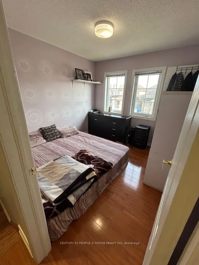 Additional image 17 of 33 Fishing Cres