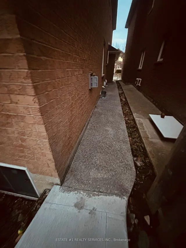 Additional image 8 of 69 Sir JACOBS Cres