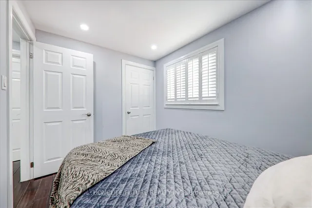 Additional image 17 of 43 Tamarisk Dr