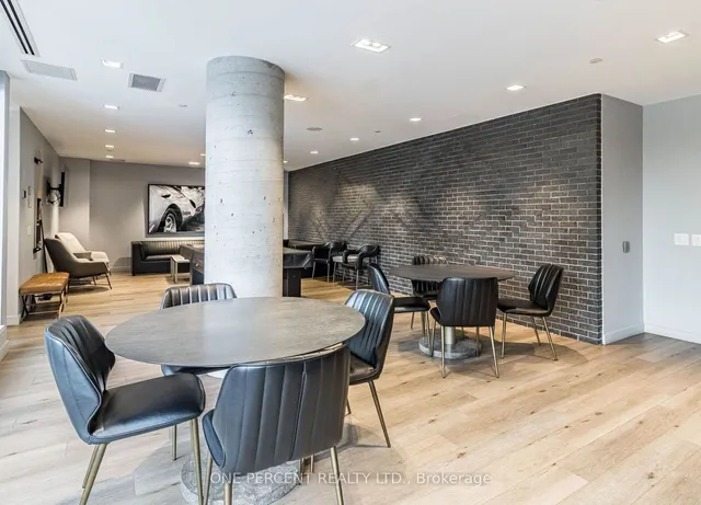 Additional image 20 of 7 SMITH Cres Unit 527