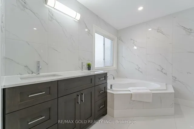 Additional image 15 of 4 Mactier Rd