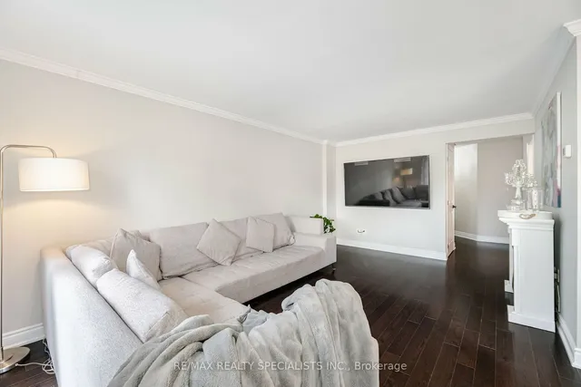 Additional image 6 of 62 Berkshire Sq