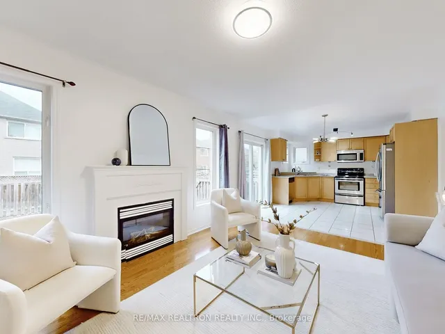 Additional image 11 of 8 Grackle Tr