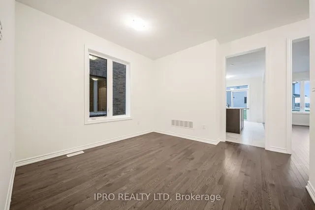 Additional image 24 of 20 Cobriza Cres