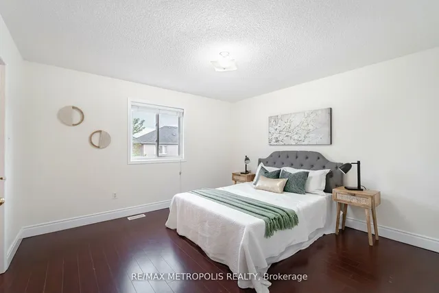 Additional image 17 of 27 Prince Cres