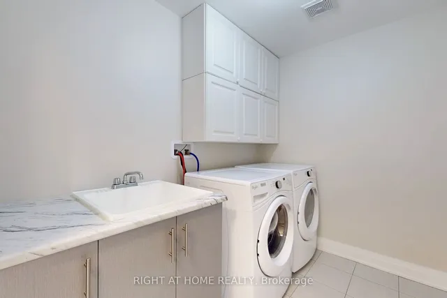 Additional image 26 of 35 Oliana Way