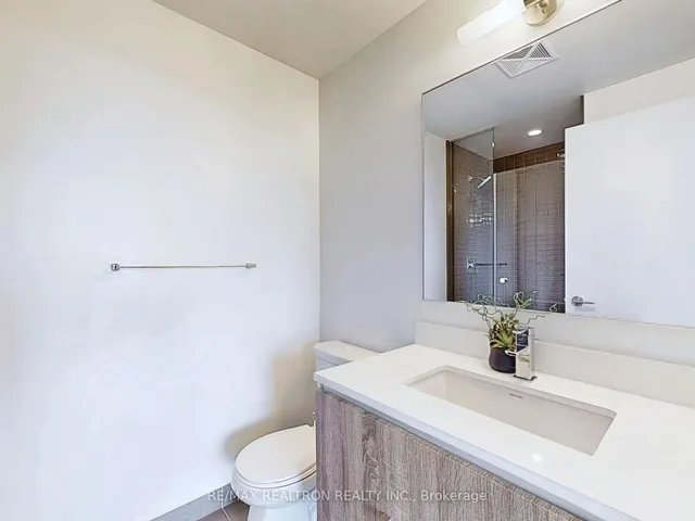 Additional image 22 of 200 Bloor St Unit 2007