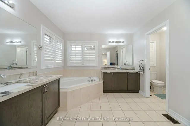 Additional image 23 of 24 Campwood Cres