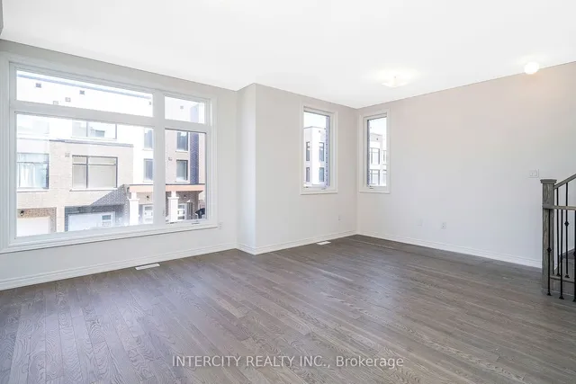 Additional image 17 of 12 Queenpost Dr