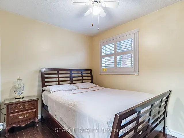 Additional image 19 of 194 Simmons Blvd